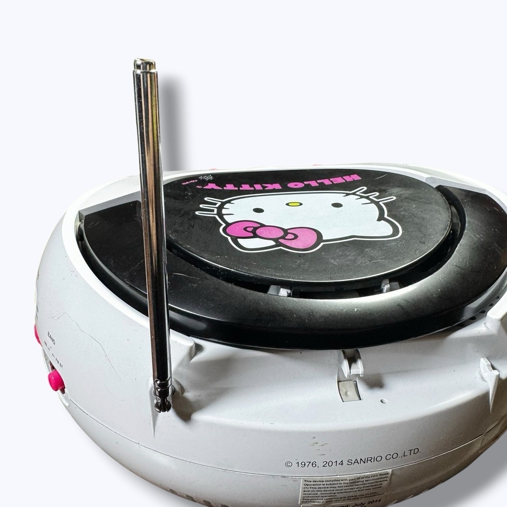 Hello Kitty CD Player Boombox Radio White Pink 2014 KT2026MBY Sanrio Rare *READ - Picture 8 of 12